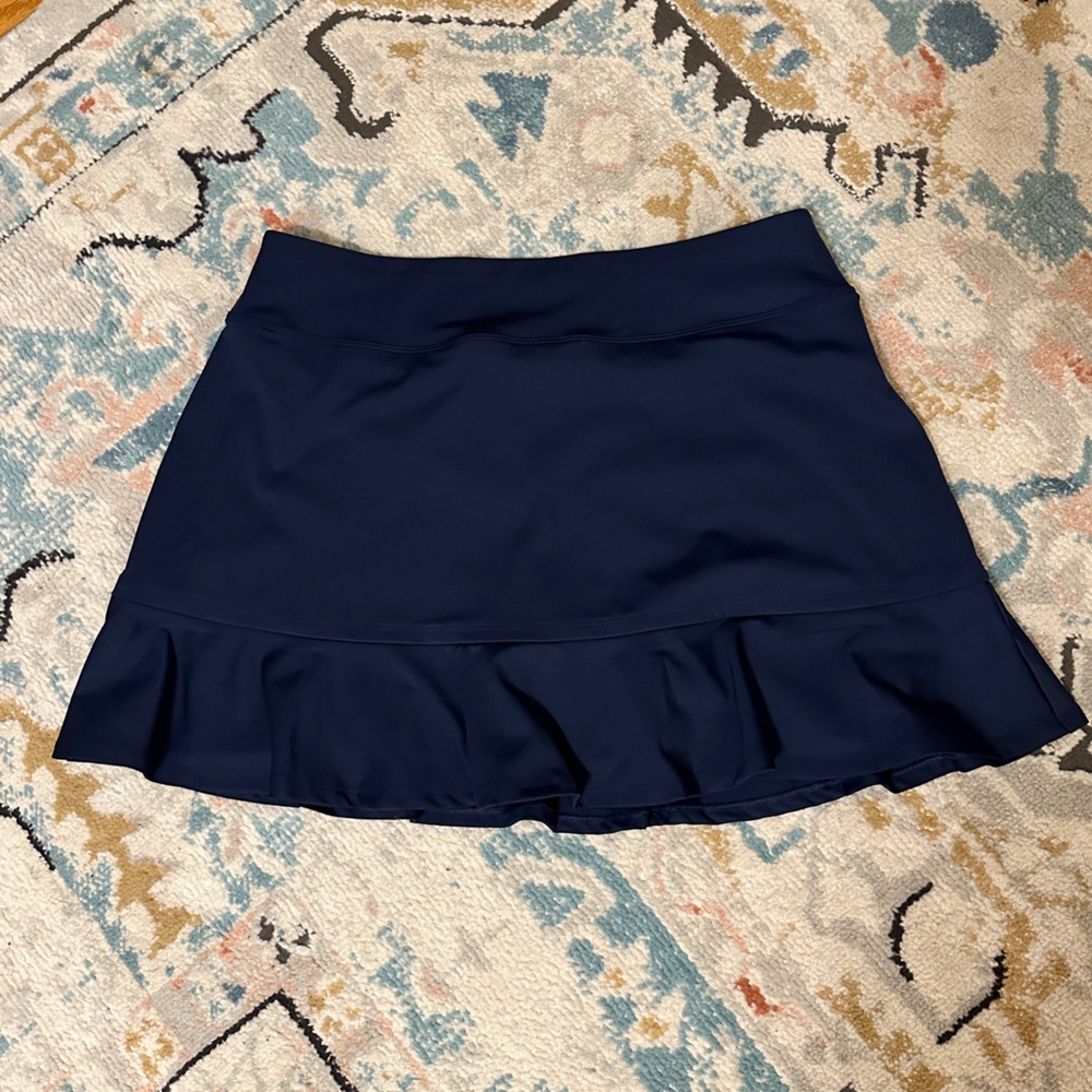 Tommy Bahama navy ruffle golf/tennis skort